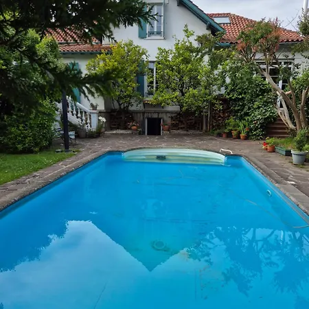 55 M2, Sunny Garden & Pool In 1905